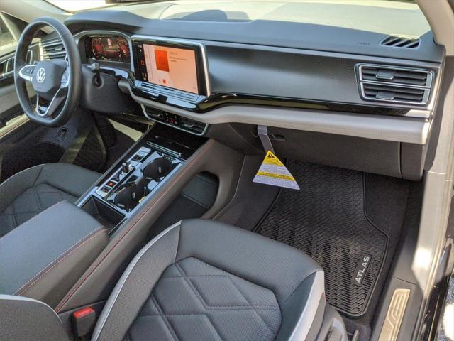 new 2025 Volkswagen Atlas car, priced at $43,175