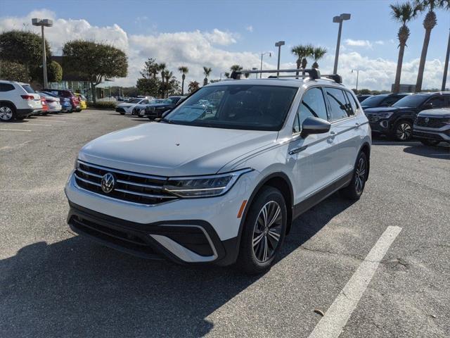 new 2024 Volkswagen Tiguan car, priced at $27,137