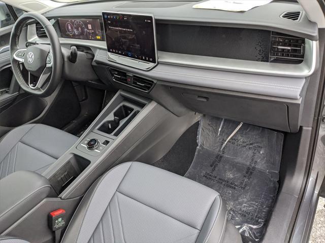 new 2025 Volkswagen Tiguan car, priced at $32,261