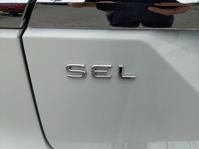 new 2025 Volkswagen Atlas car, priced at $51,946