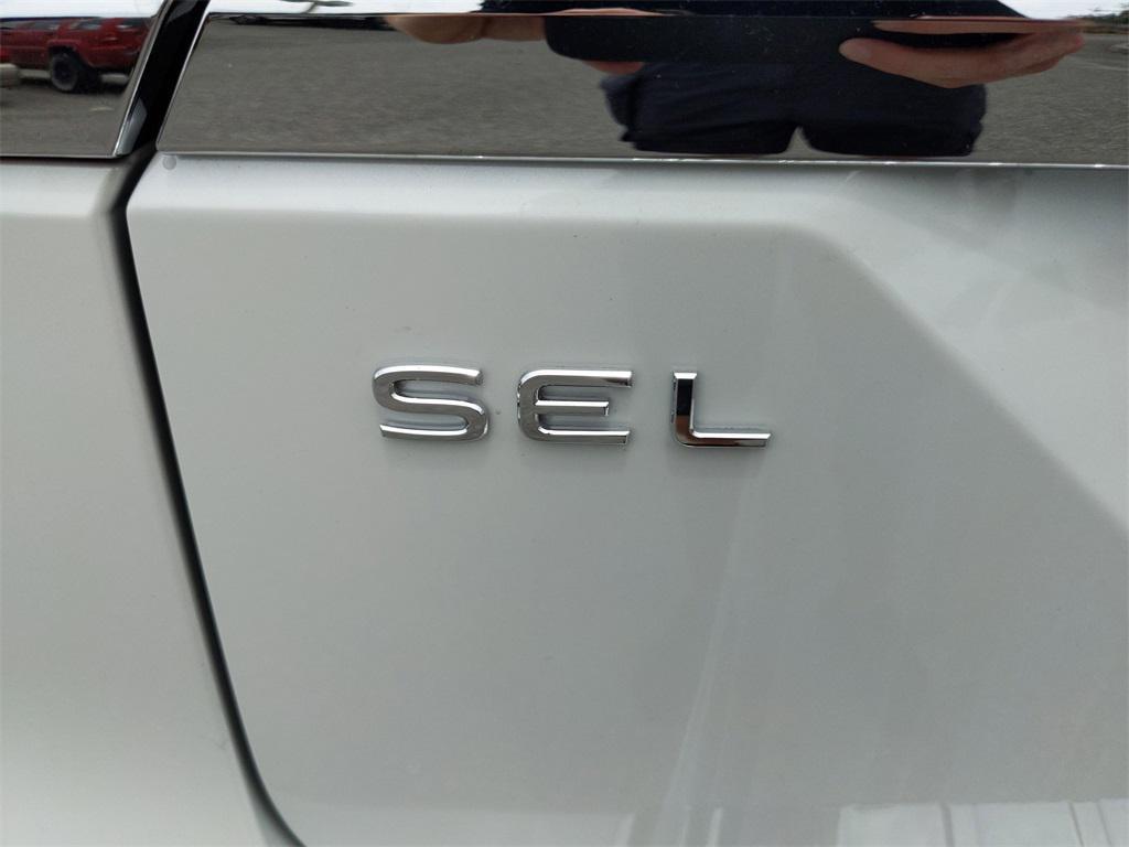 new 2025 Volkswagen Atlas car, priced at $51,525