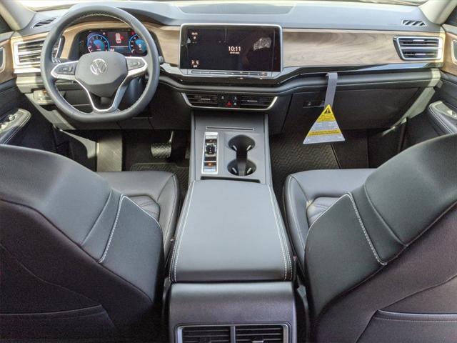 new 2025 Volkswagen Atlas car, priced at $36,754