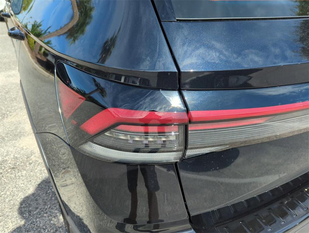 new 2025 Volkswagen Taos car, priced at $27,948