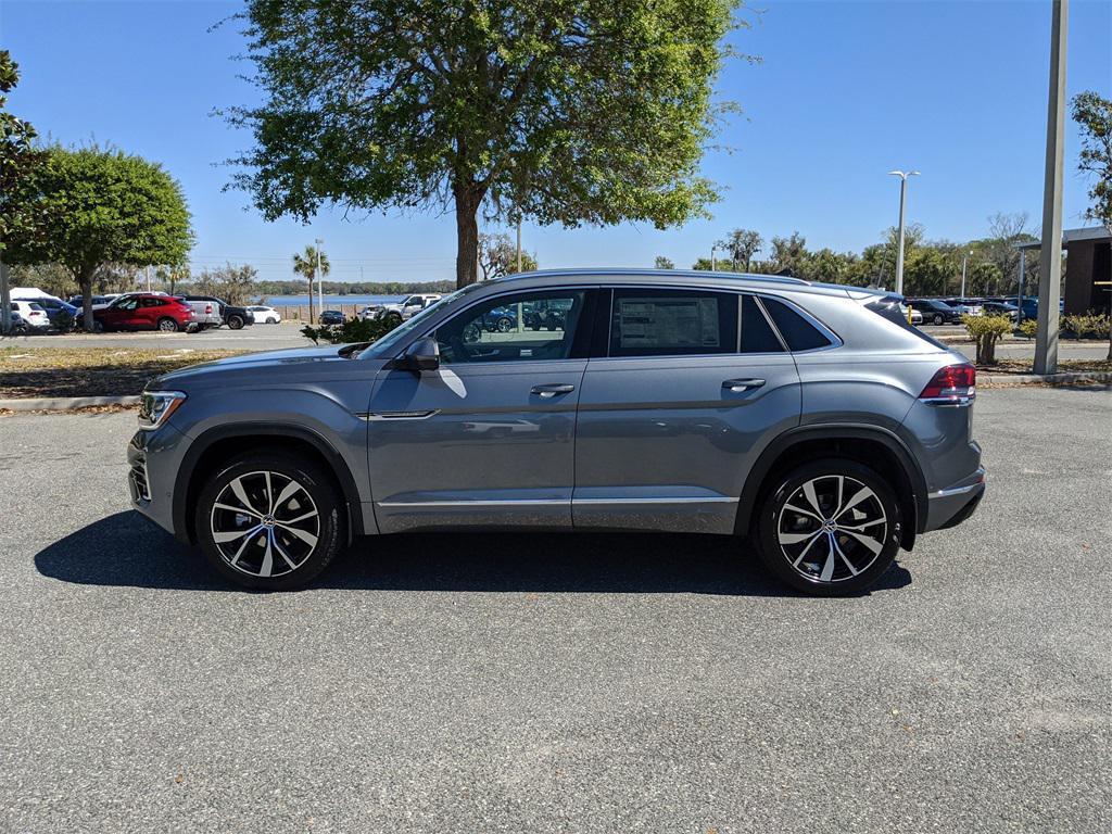 new 2025 Volkswagen Atlas Cross Sport car, priced at $51,017