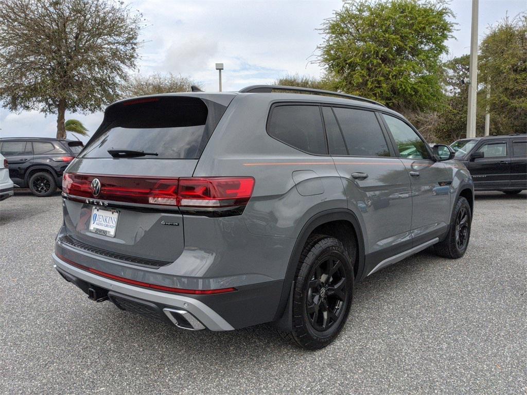new 2025 Volkswagen Atlas car, priced at $44,314
