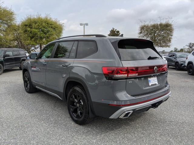 new 2025 Volkswagen Atlas car, priced at $43,612