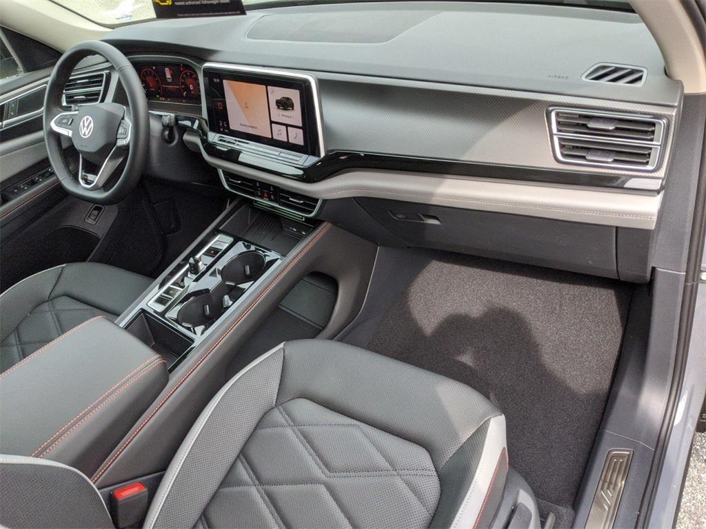 new 2025 Volkswagen Atlas car, priced at $44,314