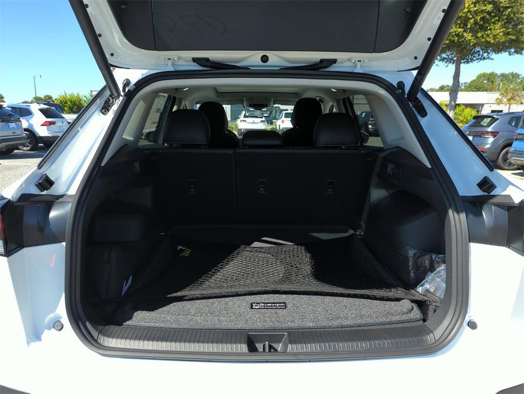 new 2026 Volkswagen Tiguan car, priced at $36,481