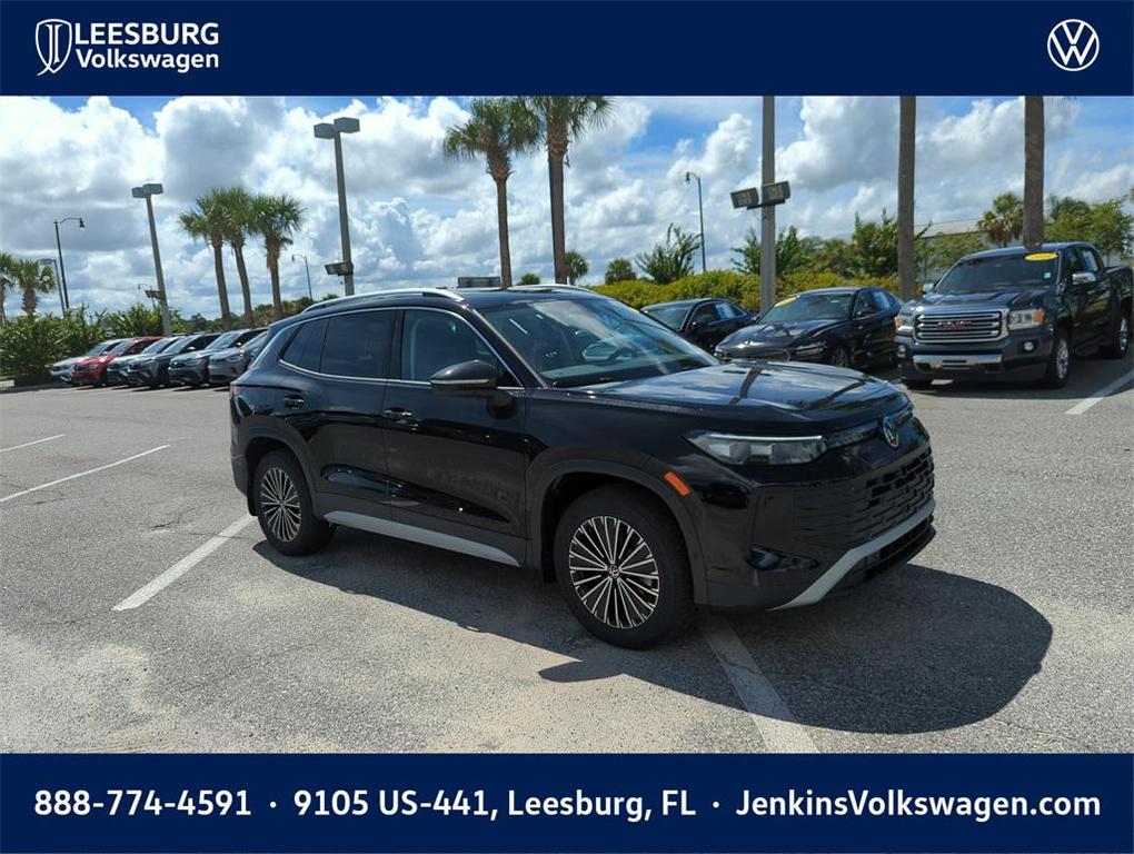 new 2025 Volkswagen Tiguan car, priced at $30,328