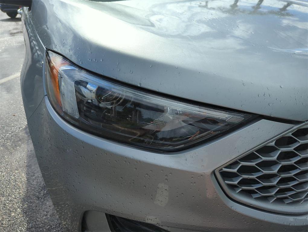used 2024 Ford Edge car, priced at $20,988