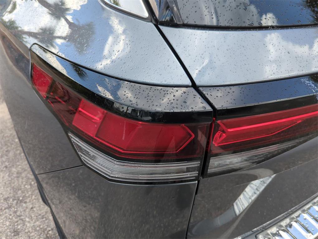 new 2025 Volkswagen Tiguan car, priced at $32,799