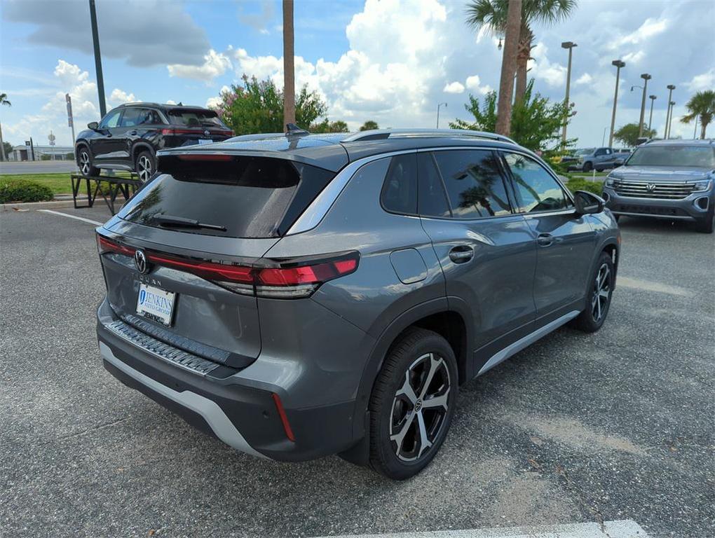 new 2025 Volkswagen Tiguan car, priced at $32,799