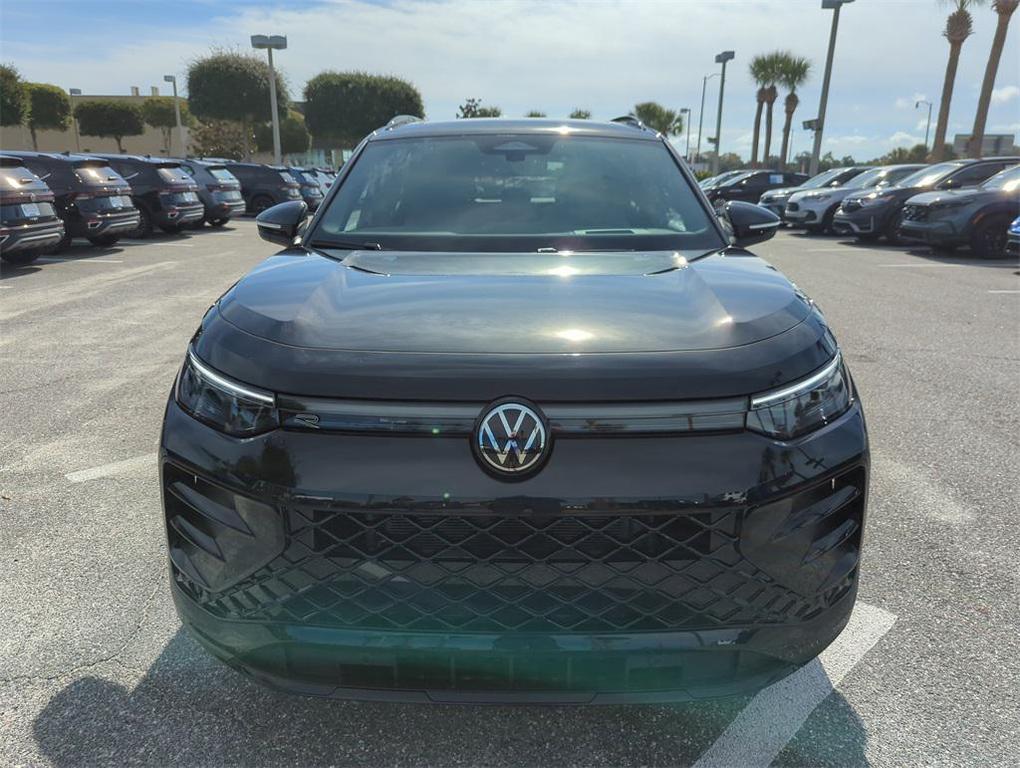 new 2025 Volkswagen Tiguan car, priced at $36,424