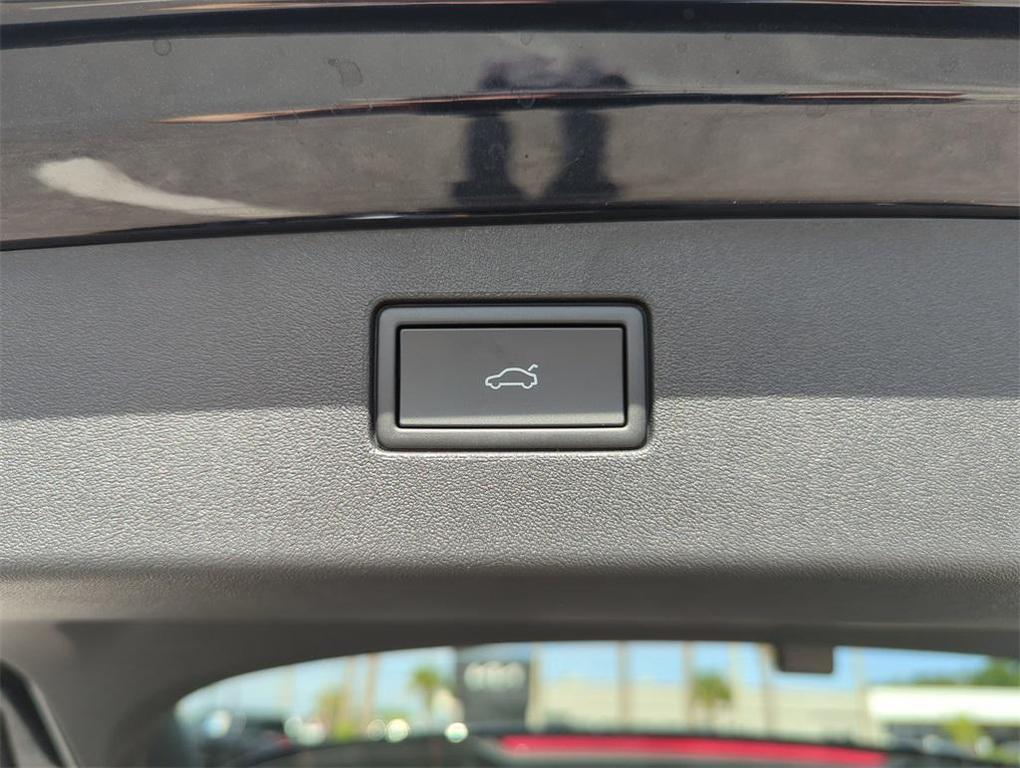 new 2025 Volkswagen Tiguan car, priced at $36,424