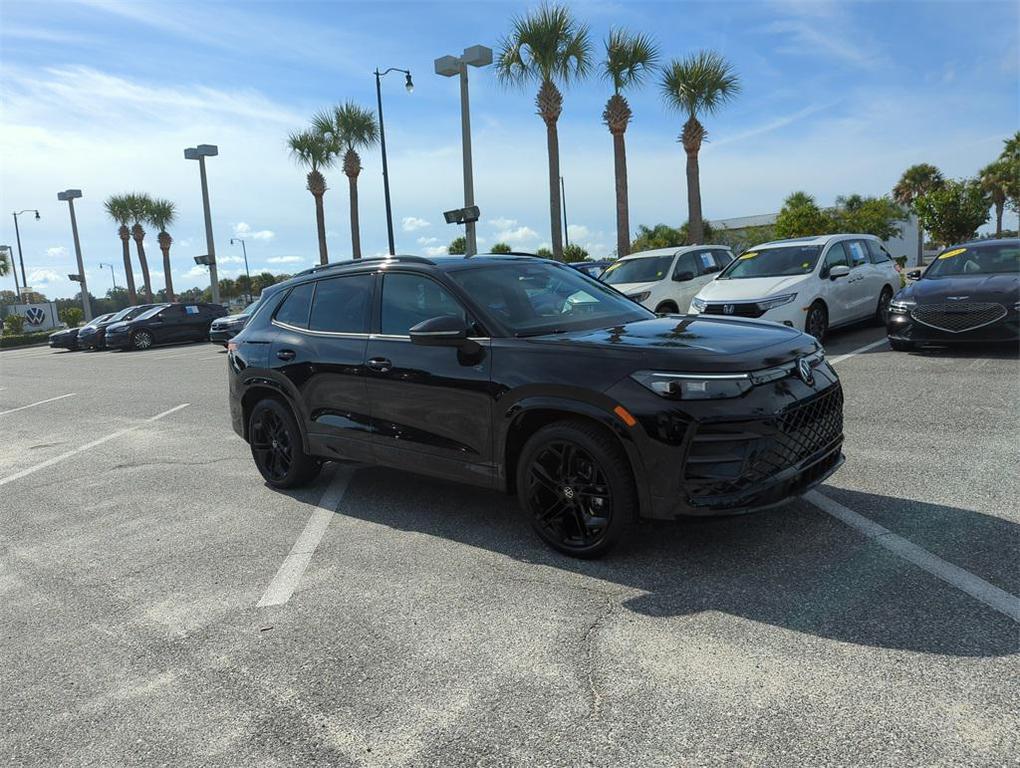 new 2025 Volkswagen Tiguan car, priced at $36,424