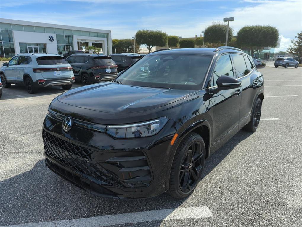 new 2025 Volkswagen Tiguan car, priced at $36,424
