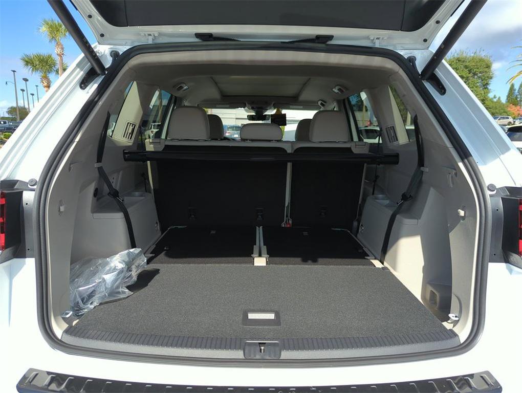 new 2026 Volkswagen Atlas car, priced at $56,221