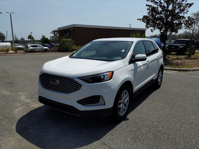 used 2024 Ford Edge car, priced at $25,261