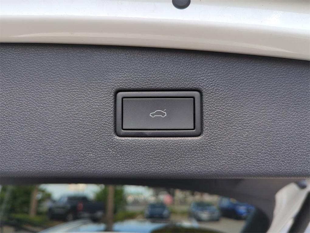 used 2024 Volkswagen Tiguan car, priced at $26,362
