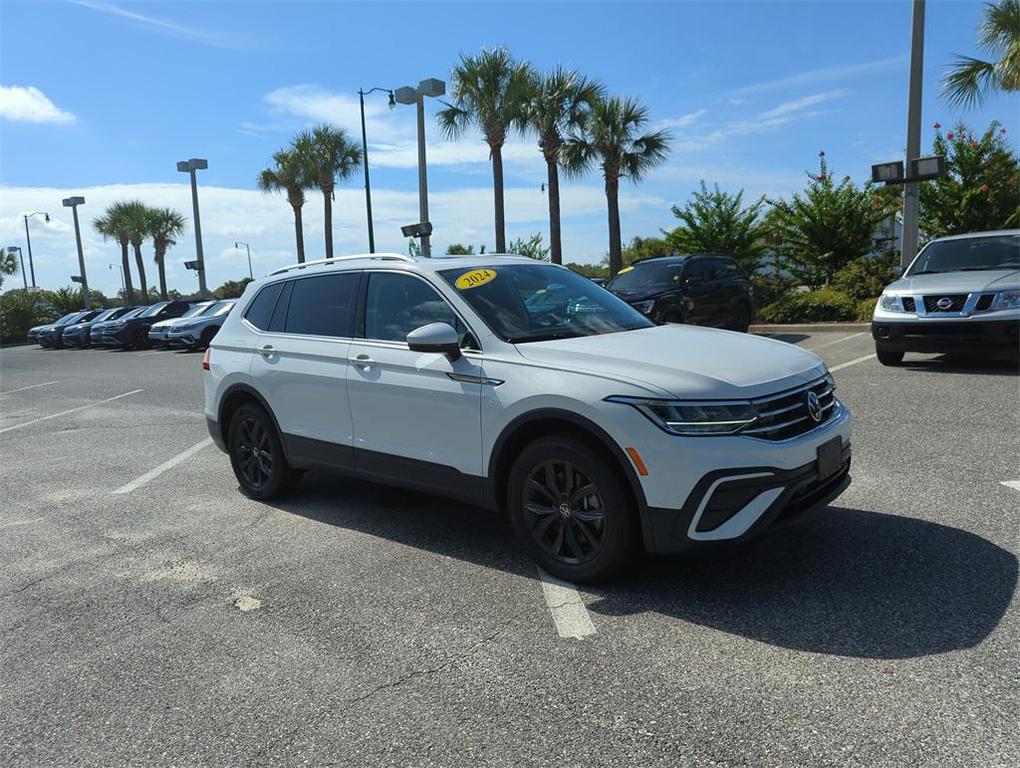 used 2024 Volkswagen Tiguan car, priced at $26,362