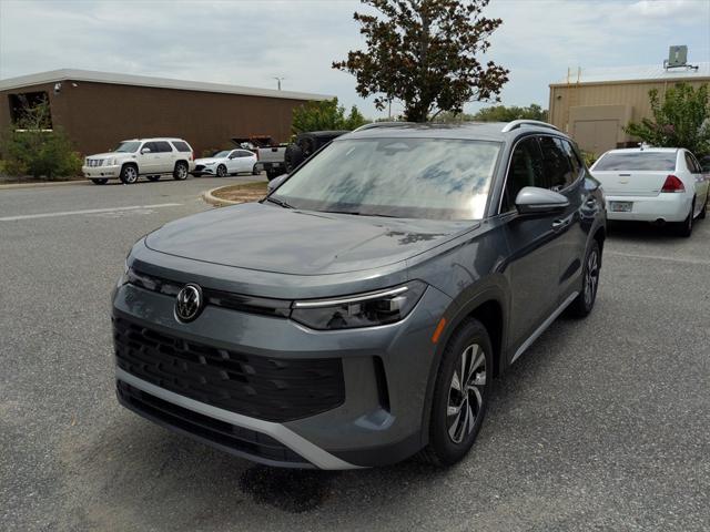 new 2025 Volkswagen Tiguan car, priced at $31,093