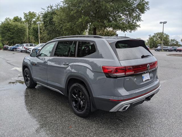 new 2025 Volkswagen Atlas car, priced at $45,976