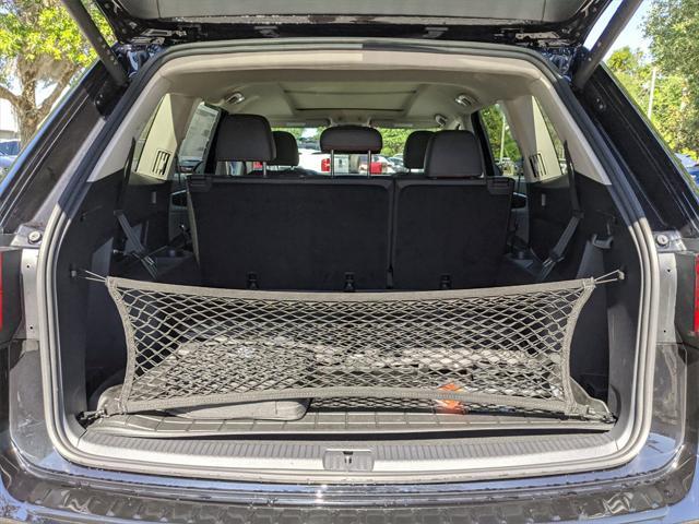 new 2025 Volkswagen Atlas car, priced at $43,175