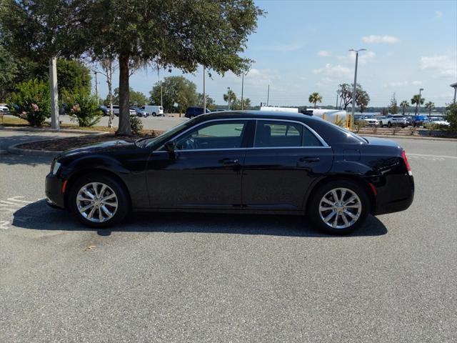 used 2022 Chrysler 300 car, priced at $19,400