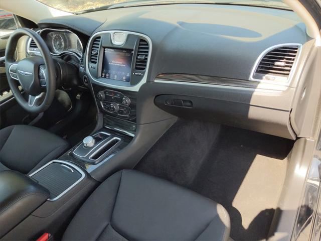 used 2022 Chrysler 300 car, priced at $19,400