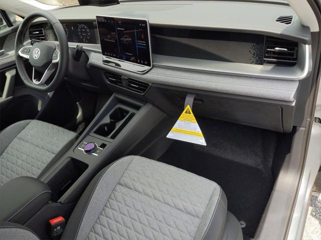 new 2025 Volkswagen Tiguan car, priced at $31,216