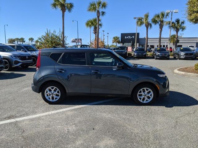 used 2022 Kia Soul car, priced at $14,881