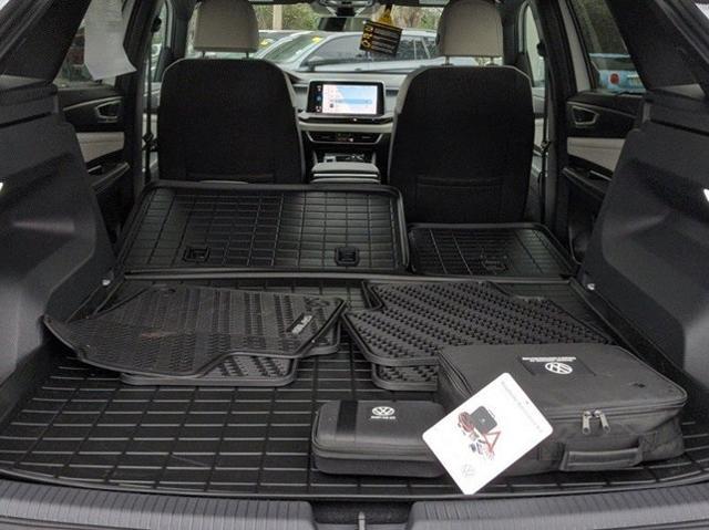 new 2025 Volkswagen Atlas Cross Sport car, priced at $52,083