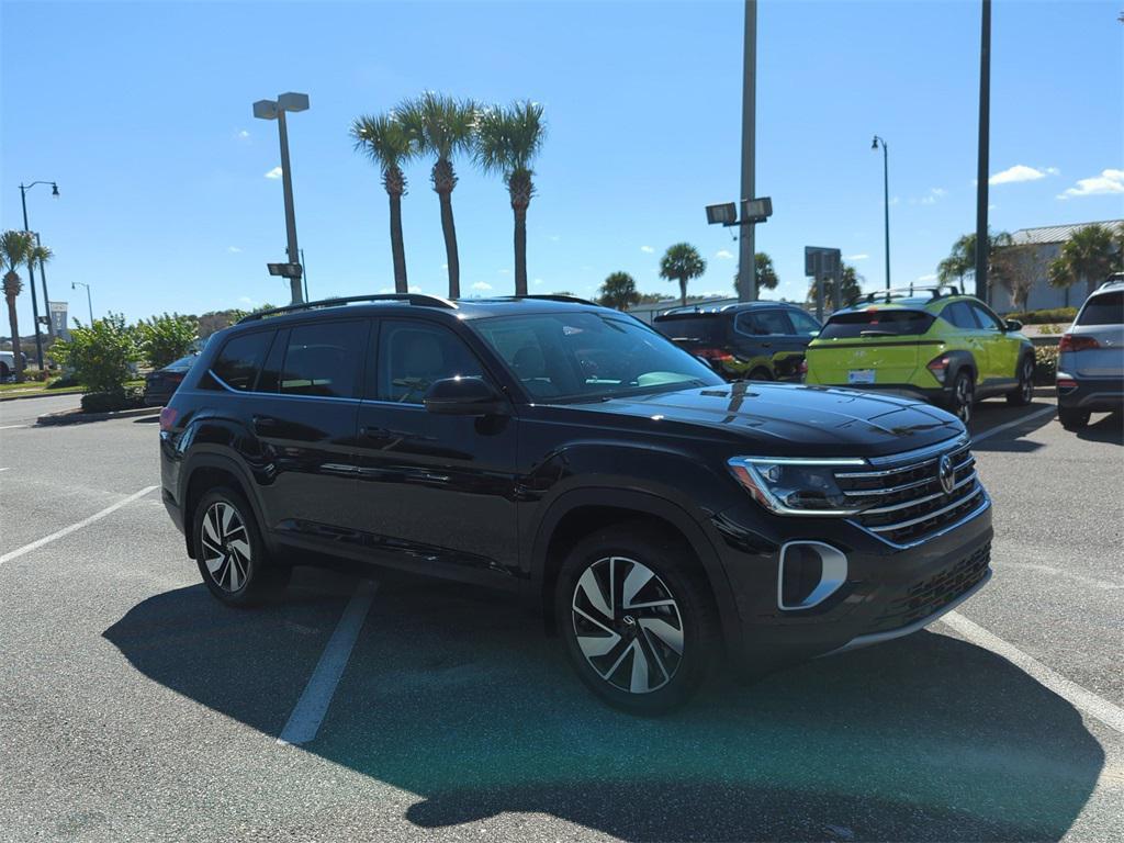 new 2026 Volkswagen Atlas car, priced at $45,543