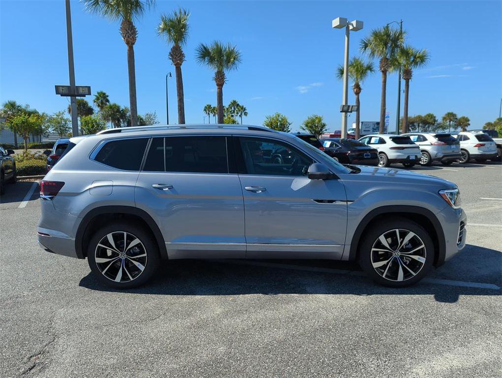new 2026 Volkswagen Atlas car, priced at $55,998