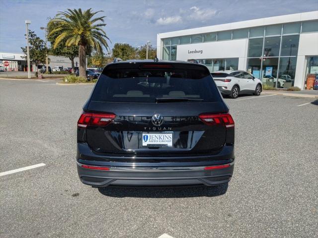 new 2024 Volkswagen Tiguan car, priced at $24,739