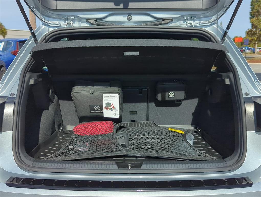 new 2026 Volkswagen Golf GTI car, priced at $42,455