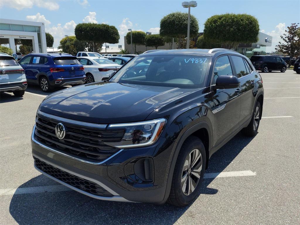 new 2025 Volkswagen Atlas Cross Sport car, priced at $35,637