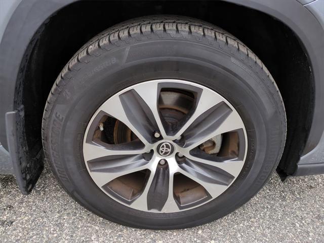 used 2021 Toyota Highlander car, priced at $31,851