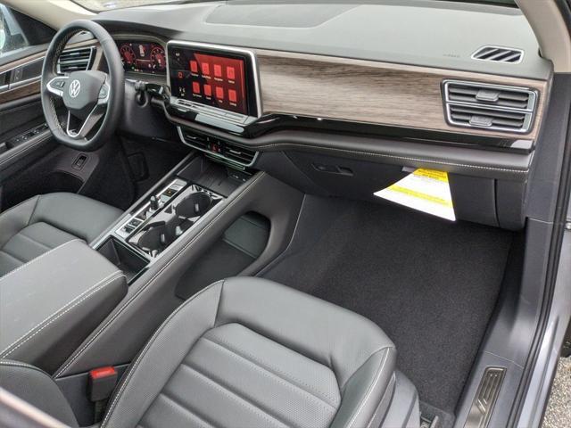 new 2025 Volkswagen Atlas car, priced at $44,670