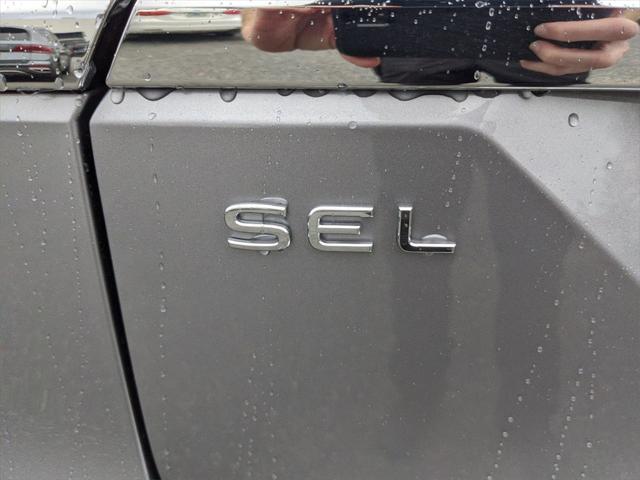 new 2025 Volkswagen Atlas car, priced at $44,670