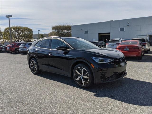 new 2025 Volkswagen ID.4 car, priced at $44,152