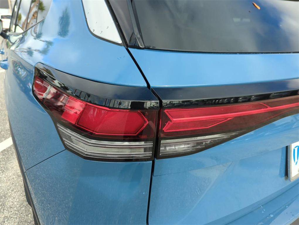 new 2026 Volkswagen Tiguan car, priced at $38,436