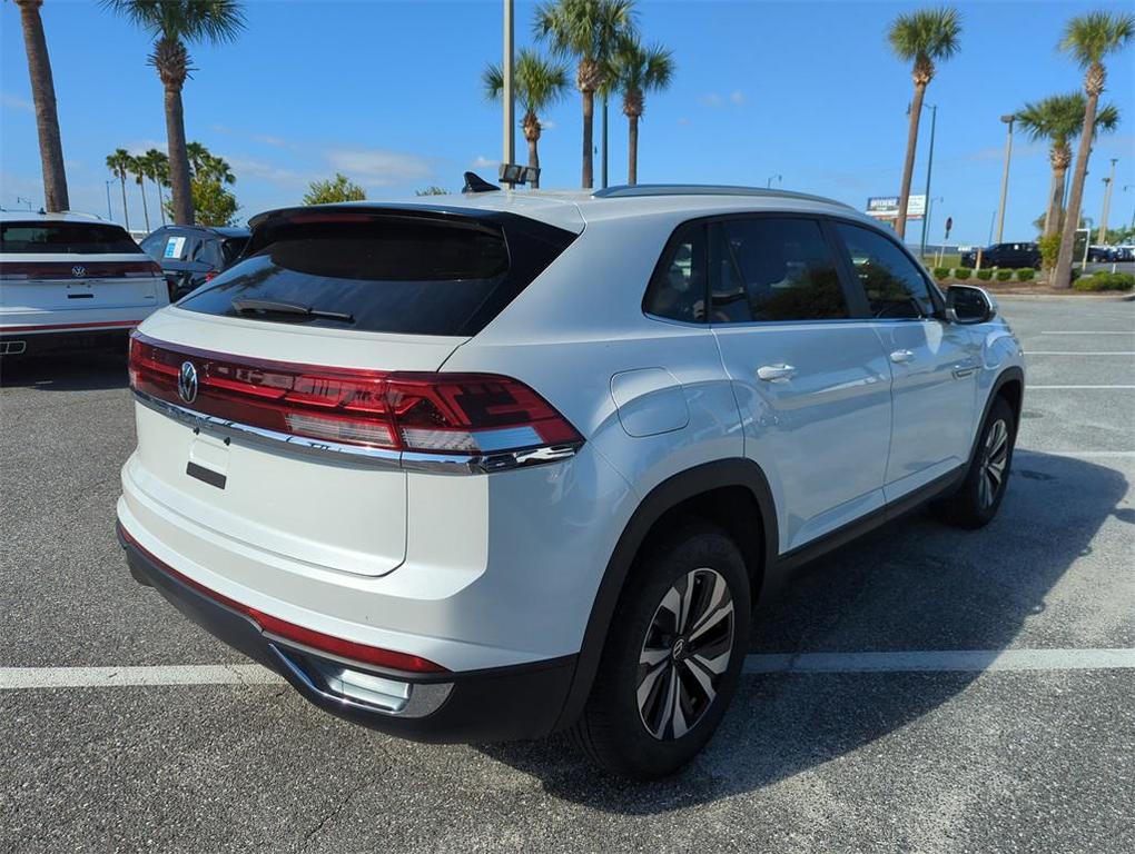 new 2026 Volkswagen Atlas Cross Sport car, priced at $39,931
