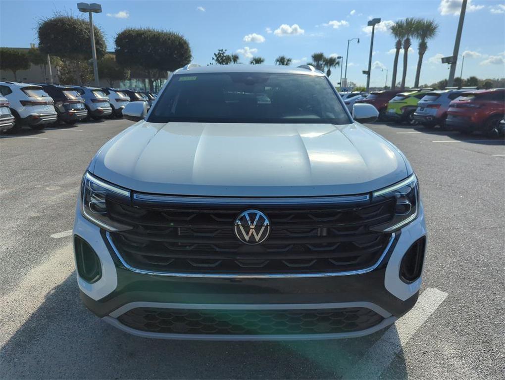 new 2026 Volkswagen Atlas Cross Sport car, priced at $39,931