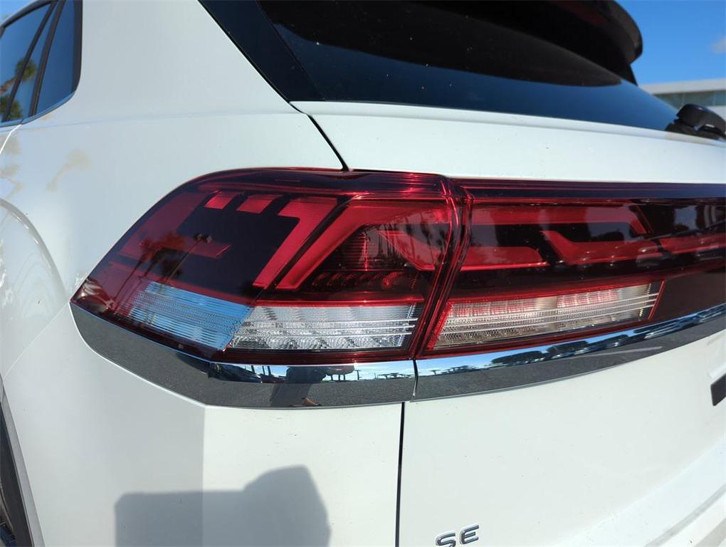 new 2026 Volkswagen Atlas Cross Sport car, priced at $39,931