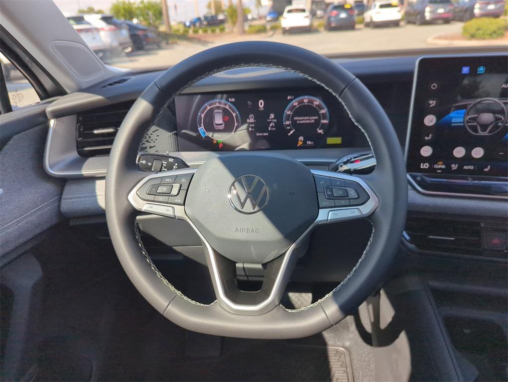 new 2026 Volkswagen Tiguan car, priced at $32,251