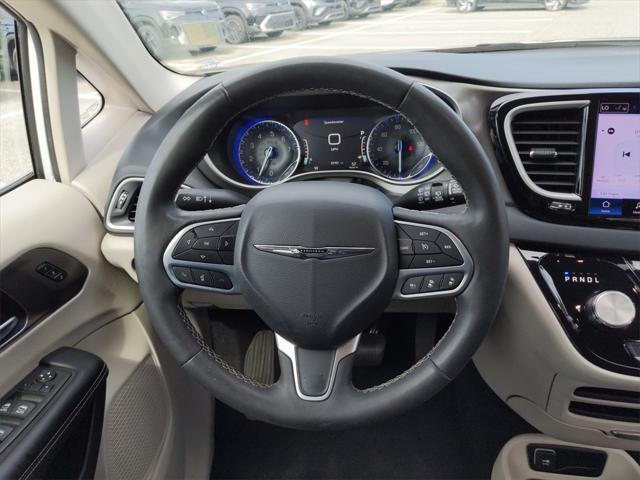 used 2023 Chrysler Pacifica car, priced at $23,787