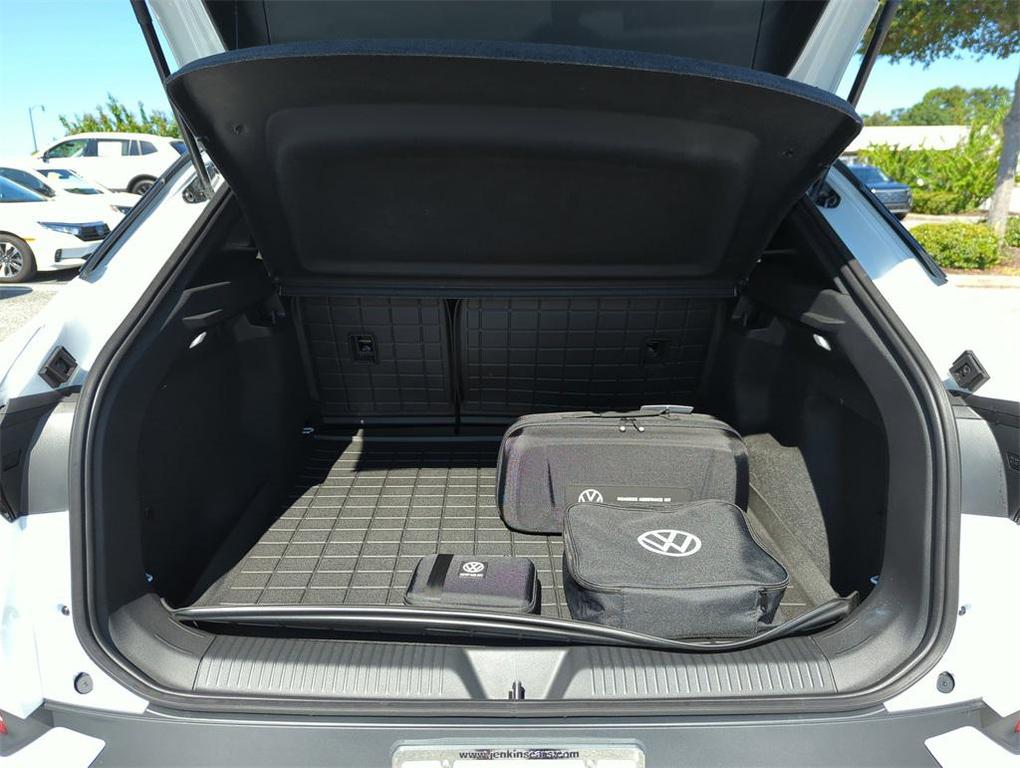 new 2025 Volkswagen ID.4 car, priced at $44,491