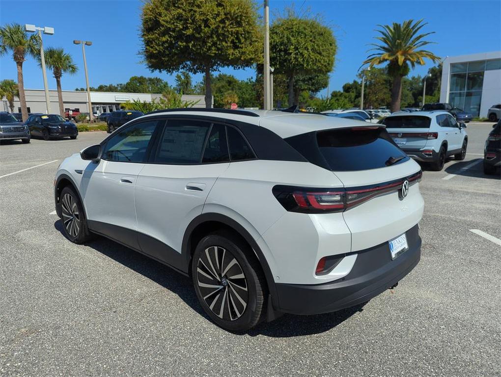 new 2025 Volkswagen ID.4 car, priced at $44,491