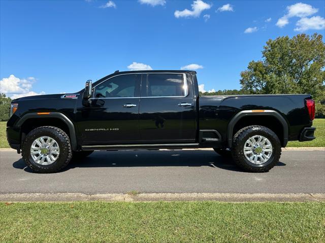 used 2022 GMC Sierra 2500 car, priced at $67,900